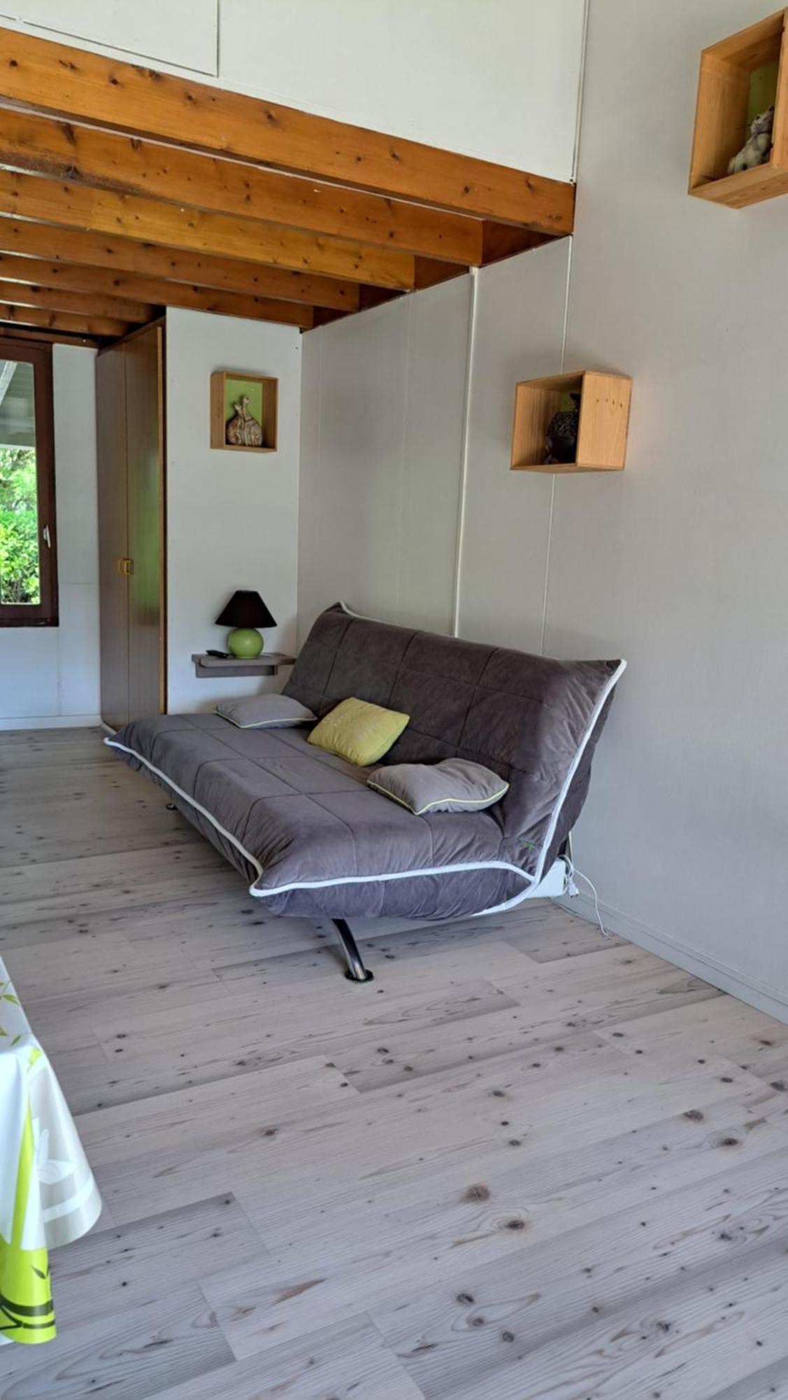 Les Petits Chassezac Villa Grospierres Exterior photo