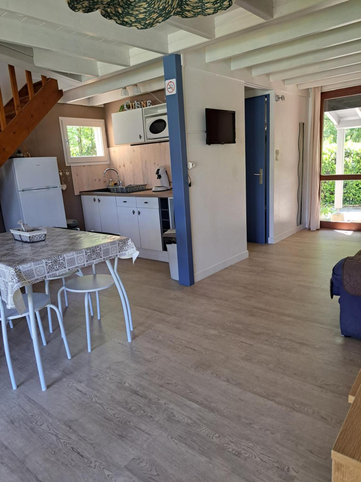 Les Petits Chassezac Villa Grospierres Exterior photo