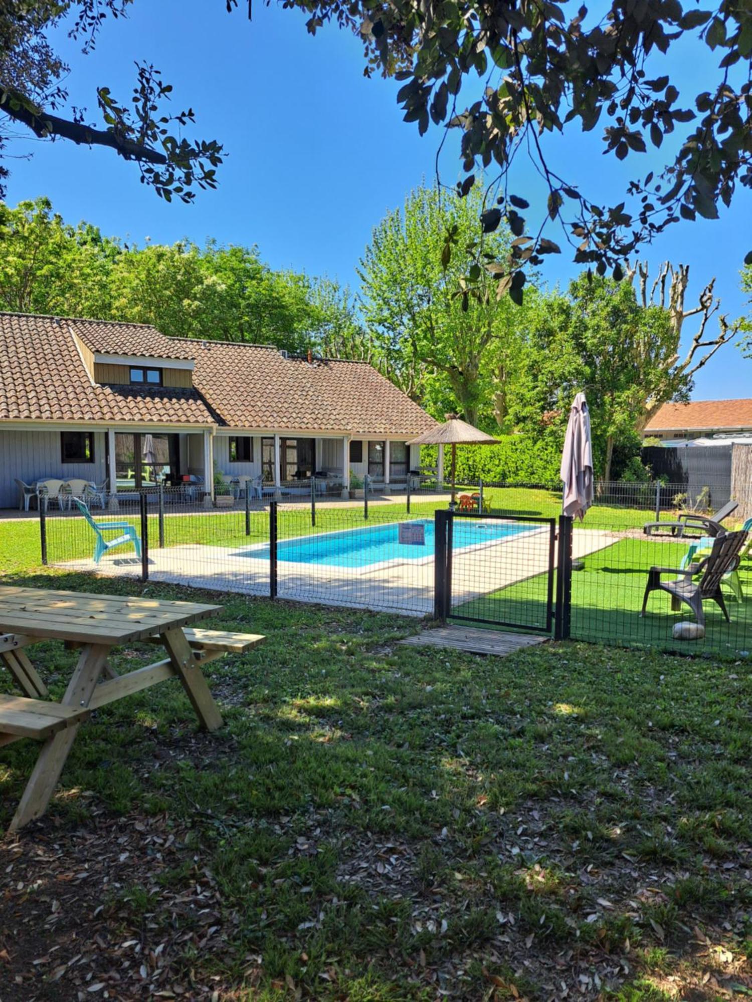 Les Petits Chassezac Villa Grospierres Exterior photo